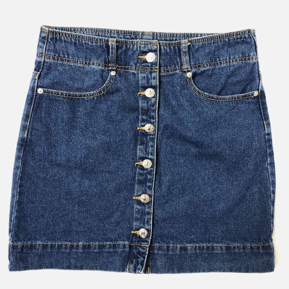 🐢3/$20 FOREVER 21 jean skirt M